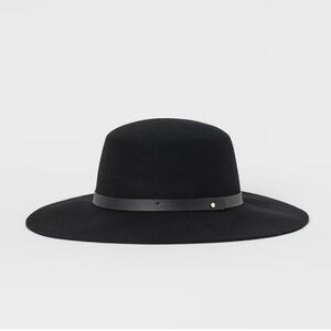 H&M Black Wide-Brim Hat
